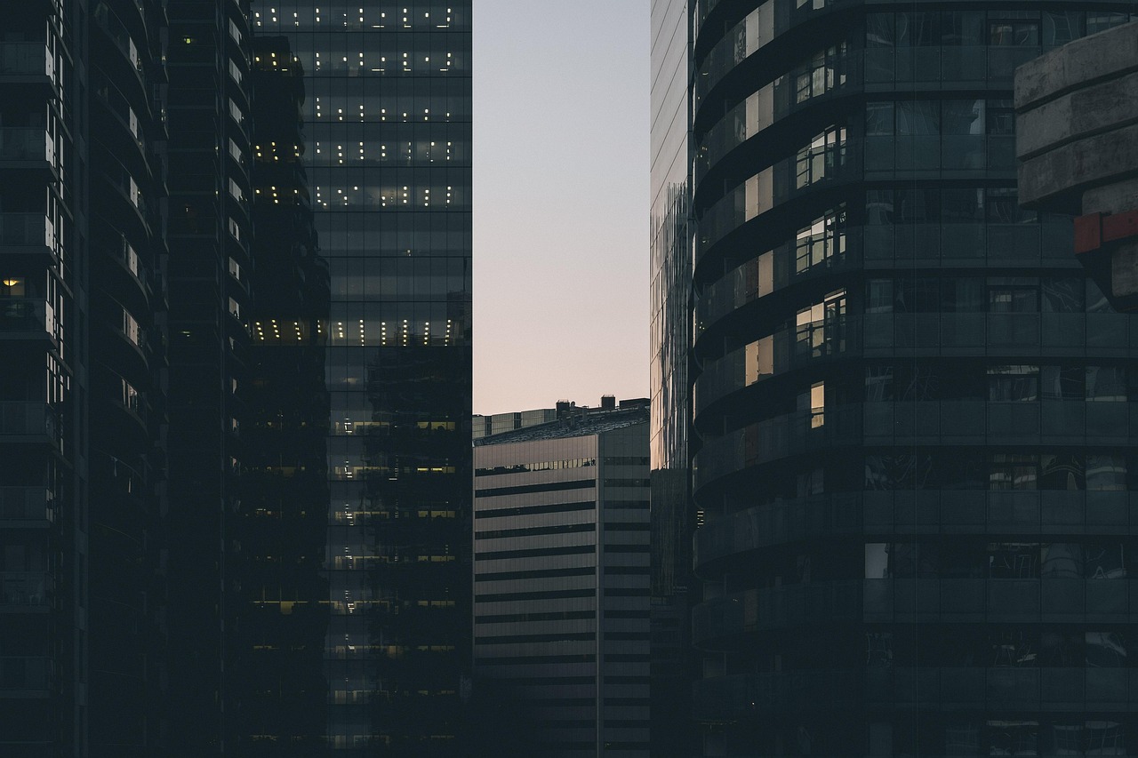 Boutique Investment Bank Overhauls London Strategy, Cuts 90 Roles